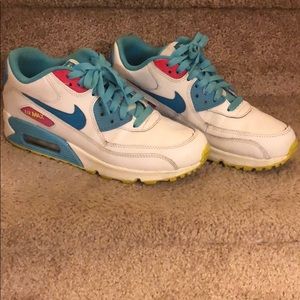 Youth Nike Air Max pastel colors